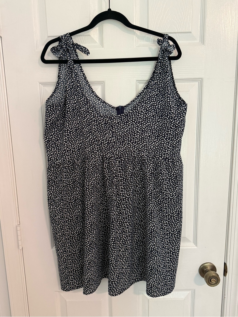 SHEIN Black & White Ditsy Tie-Shoulder Tank Dress